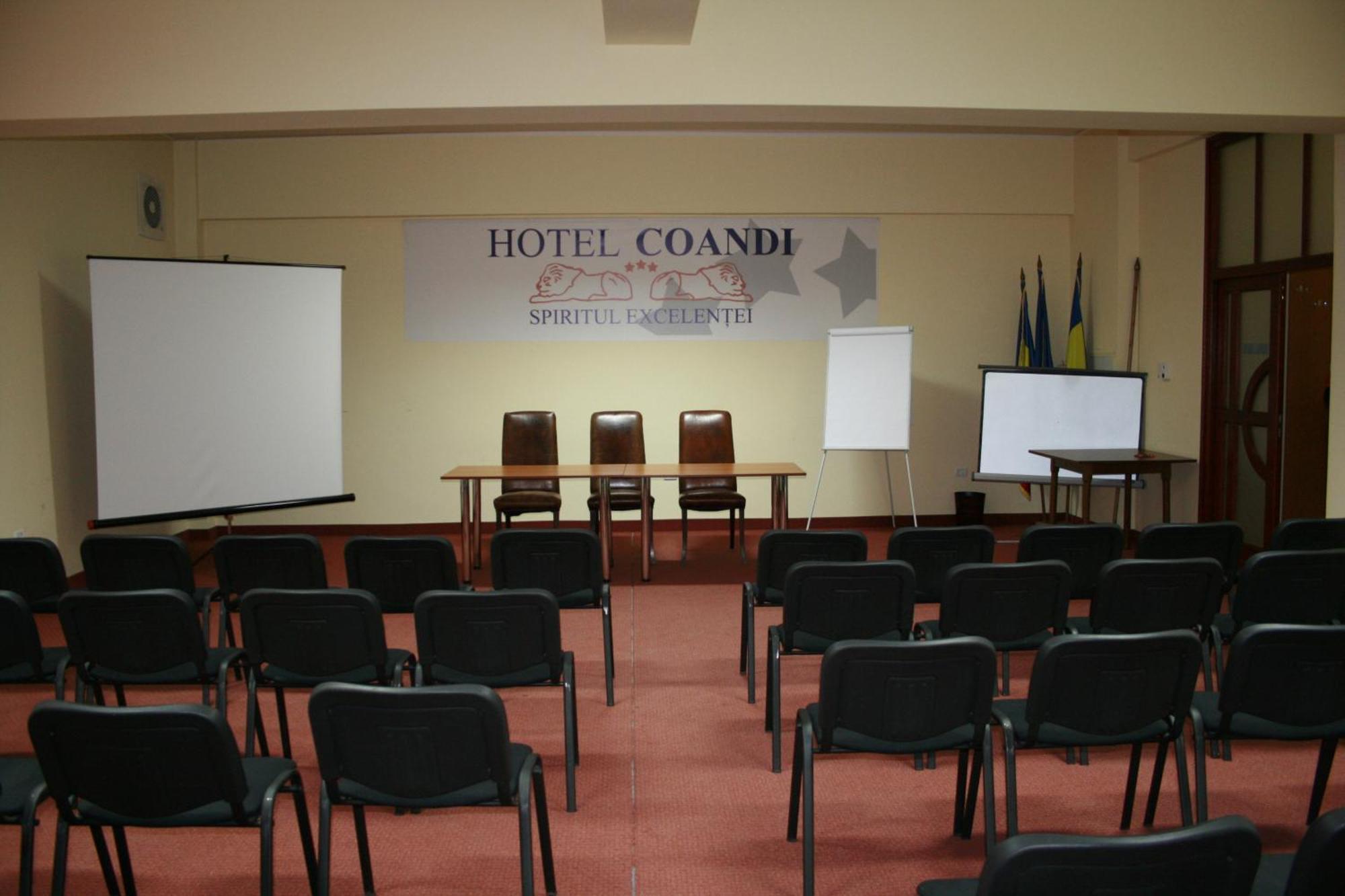 Hotel Coandi Arad Exterior photo